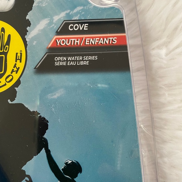 NWT Body Glove Mask, Snorkel Set - 2 Piece (For Kids) - Picture 4 of 5